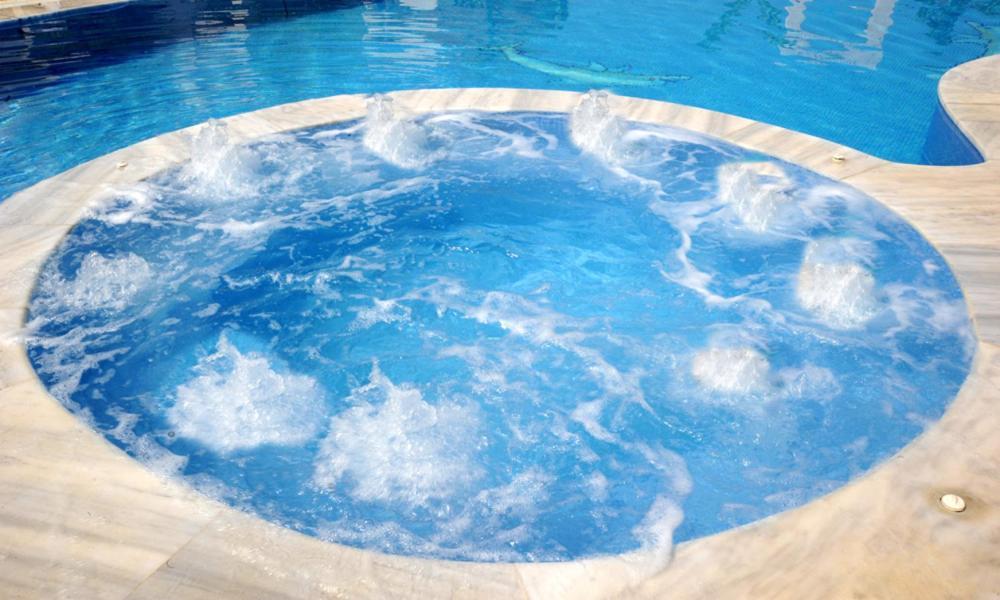 Santorini Mesotopos 公寓式飯店 Firá